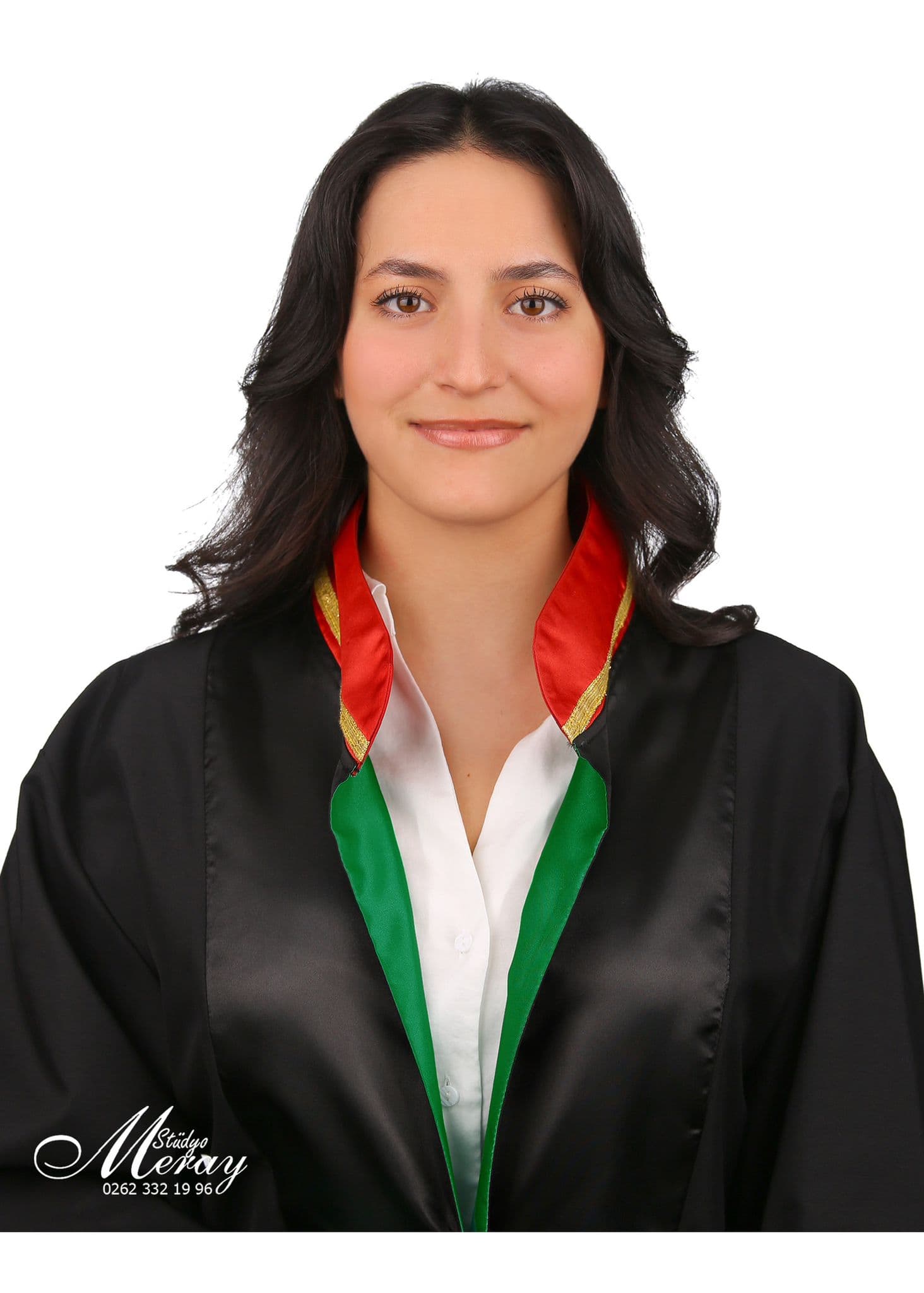 עו"ד Nazlican Hilaloğulları